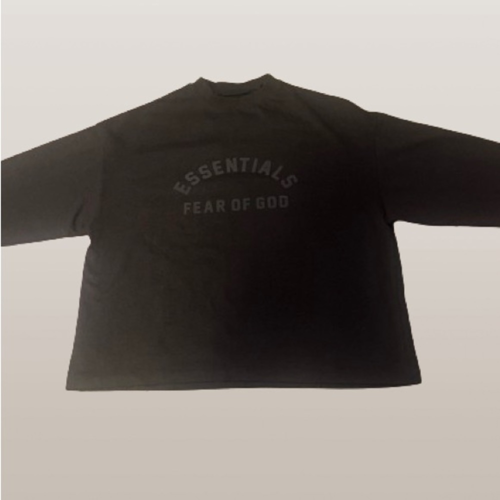 Essential crew neck size large but it’s oversized